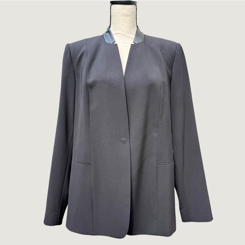 T Tahari Black Single Button Blazer Faux Leather Trim Collar Size 16
